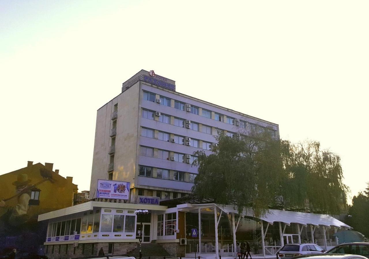 Hotel Rahovets Gorna Oryakhovitsa Luaran gambar